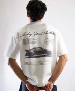 The LOWKEY Oversized Dropsholder T-shirt